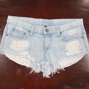 CARMAR Denim shorts size 27